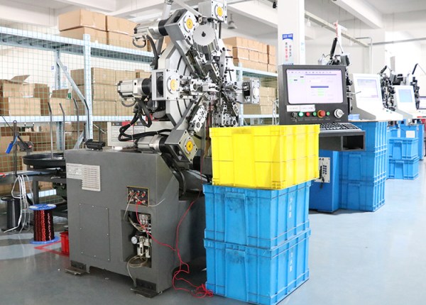 workshop-equipment-display